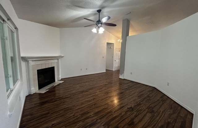 4769 Coronado Circle Gallery 4