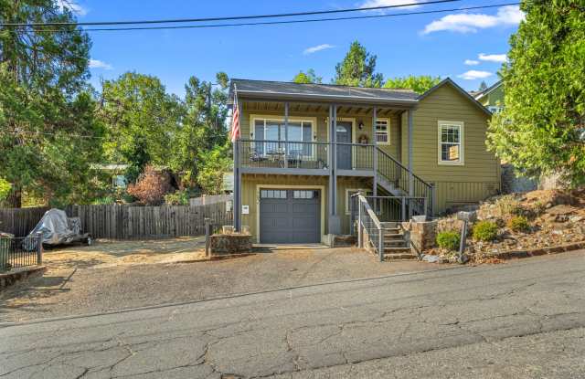 Remodeled 2 Bedroom Home Near Historic Downtown Placerville Gallery 1