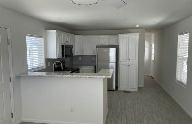 19602 N 32nd Street #72 photos photos