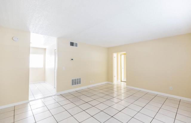 One-bedroom, one-bathroom Condo minutes away from the Mall at Millenia Gallery 3
