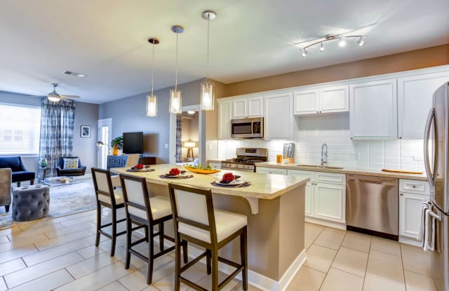 500 Station Blvd photos photos