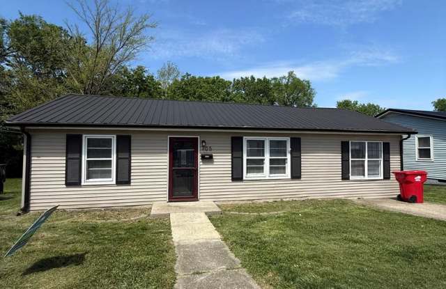 705 N 2nd Street Ext photos photos