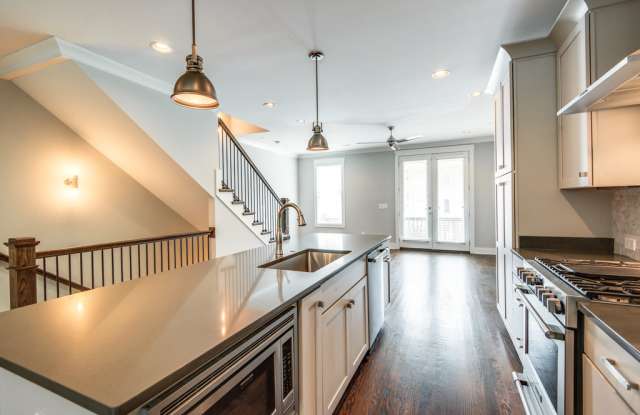 3BR/3.5BA is Right Size, Right Price, and Right Nice at 8th & Wedgewood!!! Gallery 4