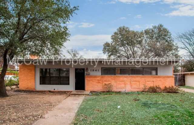 1841 Plymouth Drive West - 1841 Plymouth Dr, Irving, TX 75061