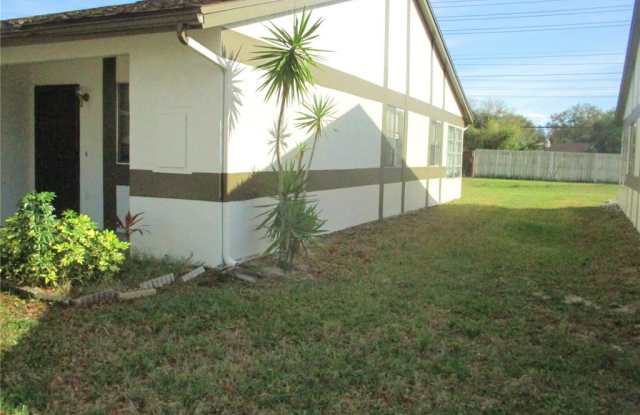 2280 BANCROFT CIRCLE S Gallery 3