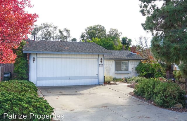 1749 Red Barn Rd - 1749 Red Barn Road, Encinitas, CA 92024