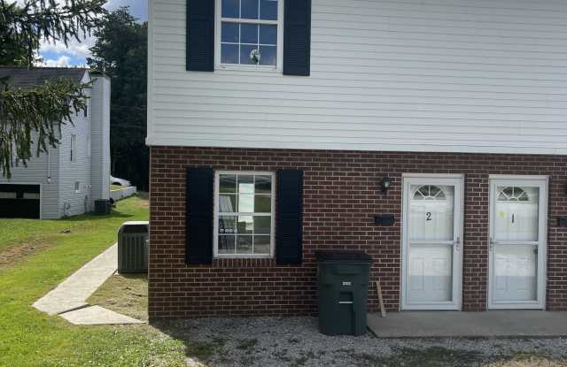 704 Green St photos photos