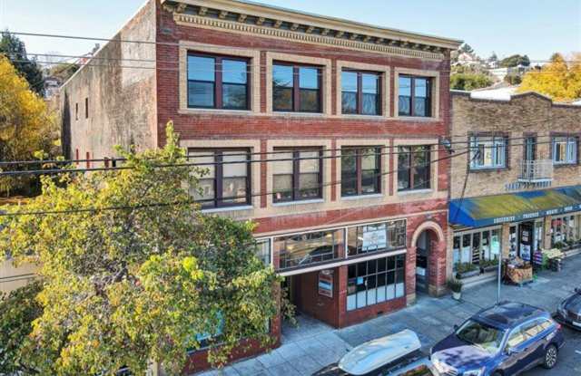 1 Bed 1 Bath in Historical Building photos photos