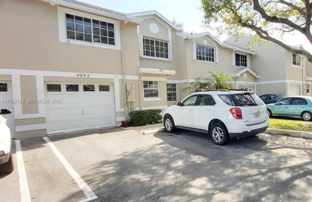 4992 SW 123rd Ter photos photos