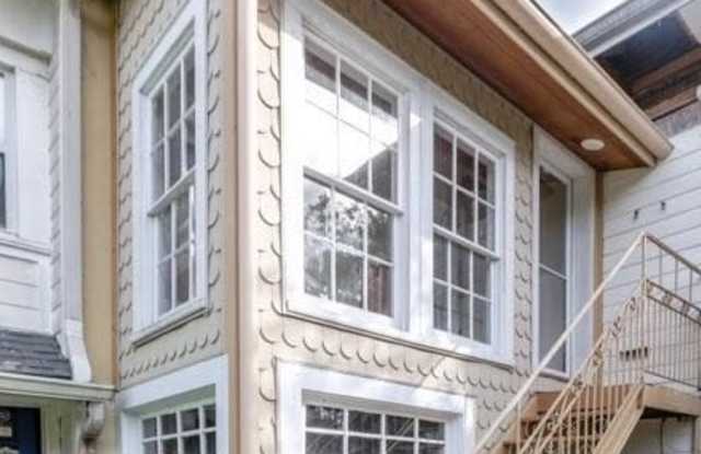 4321 FONTAINEBLEAU Drive - 4321 Fontainebleau Drive, New Orleans, LA 70125