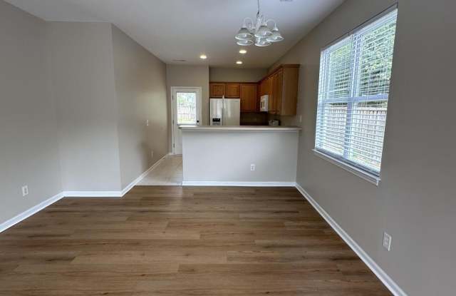 279 Coralstone Court Gallery 2