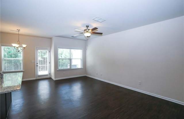 7747 Haynes Park Circle Gallery 4