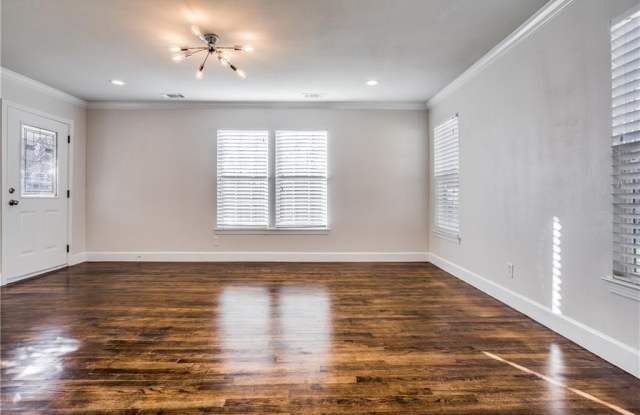 3147 Hedgerow Drive Gallery 2