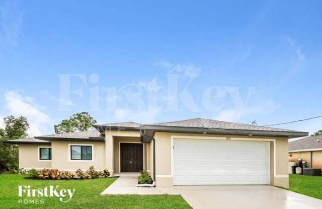 3705 Hanna Avenue North - 3705 Hanna Avenue North, Lehigh Acres, FL 33971