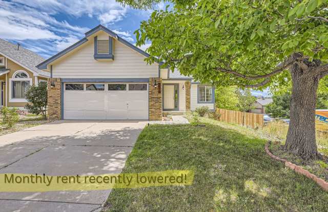 Beautifully Remodeled 3 Bed/2 Bathroom Home in Roxborough Neighborhood! Available NOW! photos photos