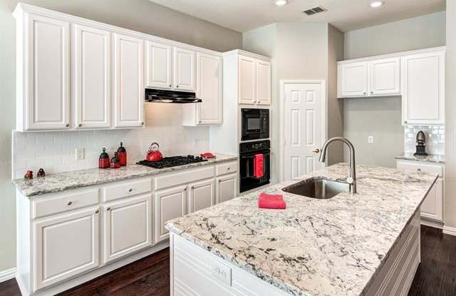 1372 Shadow Creek Drive Gallery 2