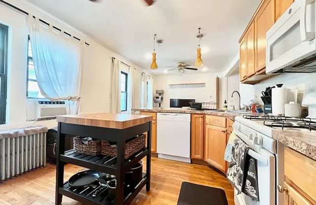 Lower Allston Gem Near Boston Landing Station Gallery 1