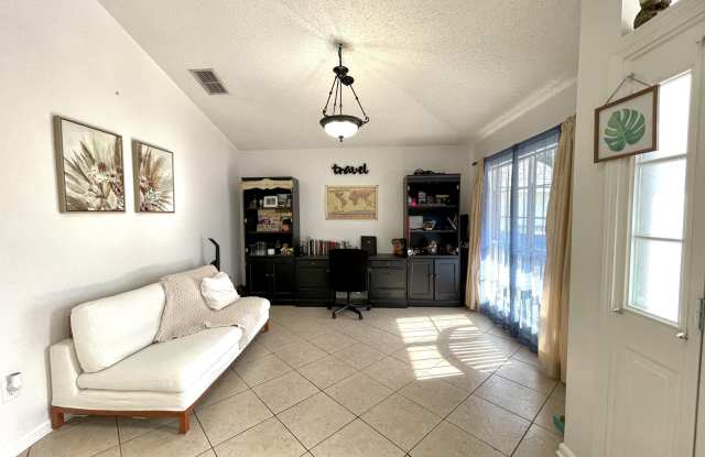1126 BLUE SKY Way Gallery 4