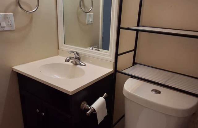 3700 Squaw Valley Drive Southwest - D Gallery 4