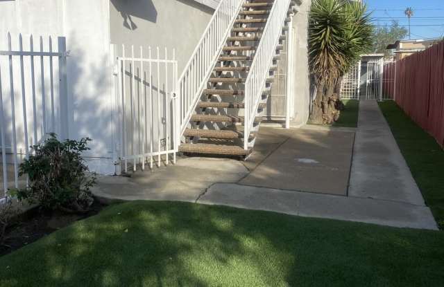 1305 1/2 W. 87TH STREET photos photos