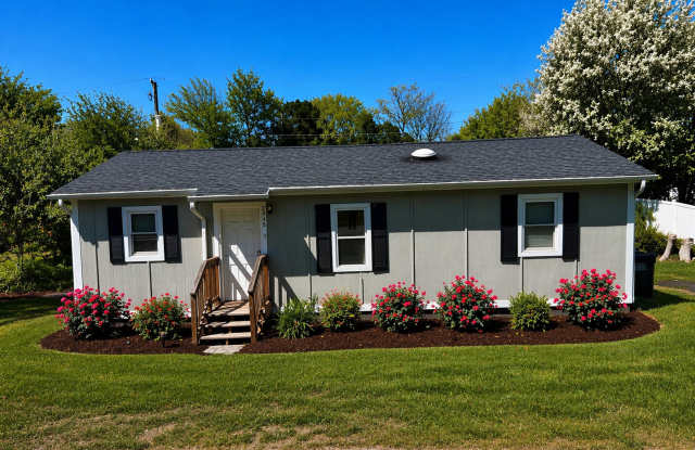 Newly renovated 3 bedroom 1 bath home . Located in Gastonia photos photos