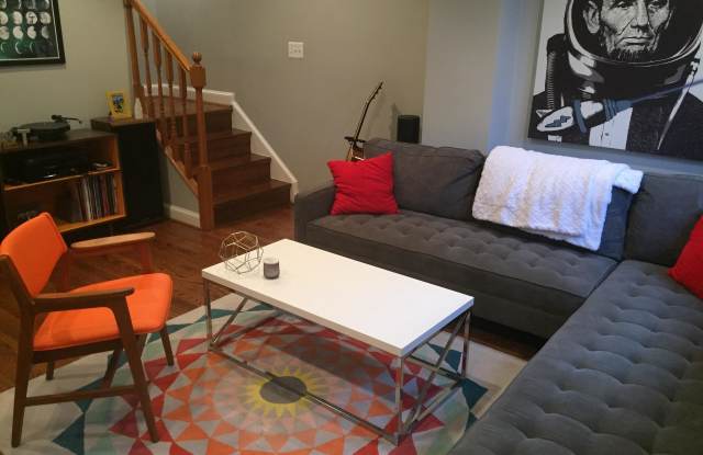 1921 9 1/2 STREET NW Gallery 4