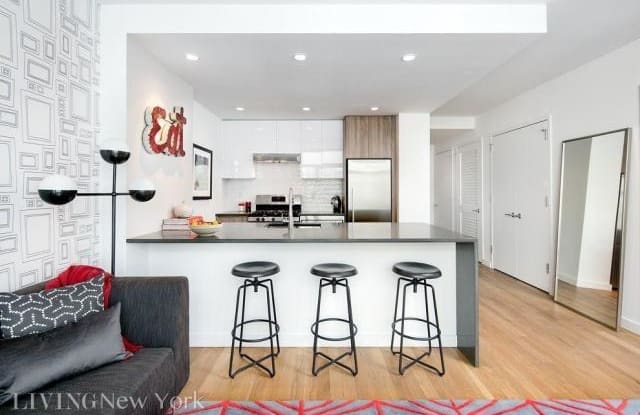 254 N 7th Street - 254 North 7th Street, Brooklyn, NY 11211