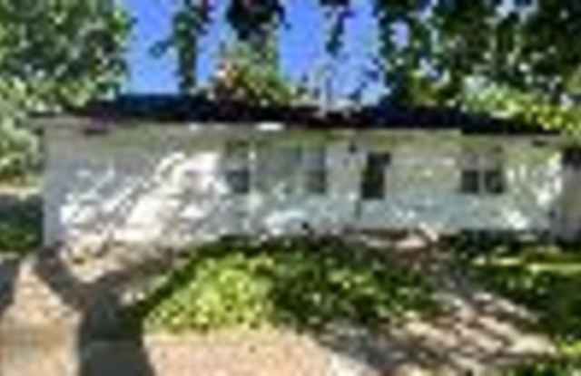 55 Williams Blvd photos photos