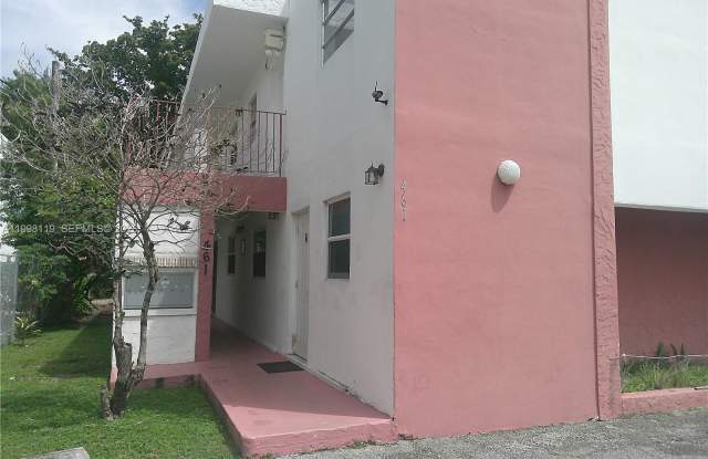 461 SW 7th St photos photos