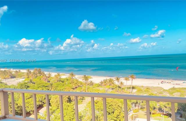 177 Ocean Lane Dr Gallery 3