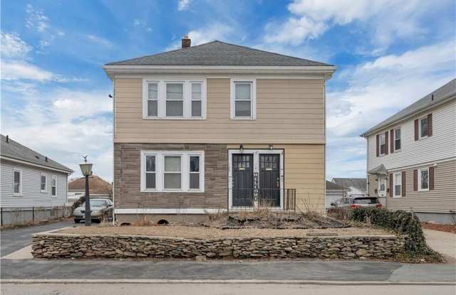 123 Hunts Avenue - 123 Hunts Avenue, Pawtucket, RI 02861 123 Hunts Avenue - 123 Hunts Avenue, Pawtucket, RI 02861