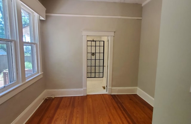 504 Vine Street Northeast photos photos