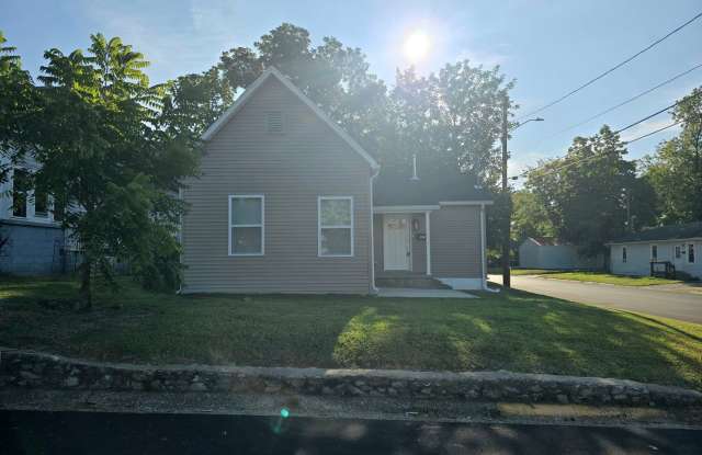 3 bed 1 bath completely remodeled home! Gallery 1