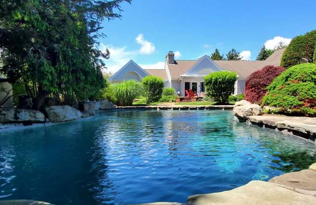 16 Laila Lane Gallery 1