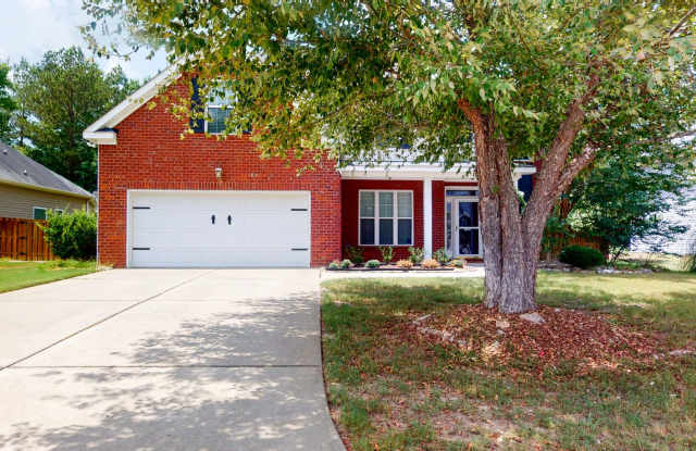 Beautiful 5 Bedroom home in Canterbury Farms! Gallery 3