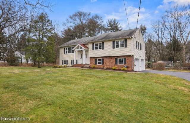 2 Sweet Briar Lane - 2 Sweet Briar Lane, Monmouth County, NJ 07733