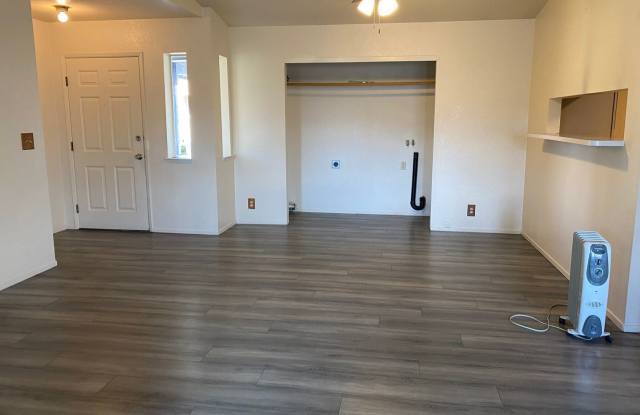 630 Cameron Way Gallery 4