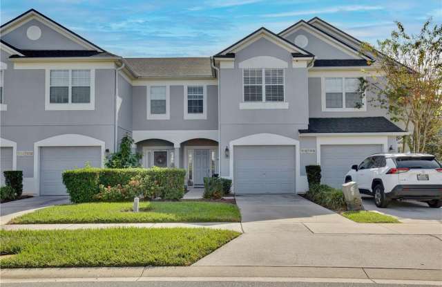 3 Bedroom/2.5 Bathroom 2 Story Townhouse AVAILABLE APRIL 10th! photos photos