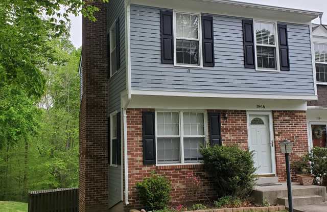 3946 PEPPERIDGE COURT - 3946 Pepperidge Court, Lake Ridge, VA 22192