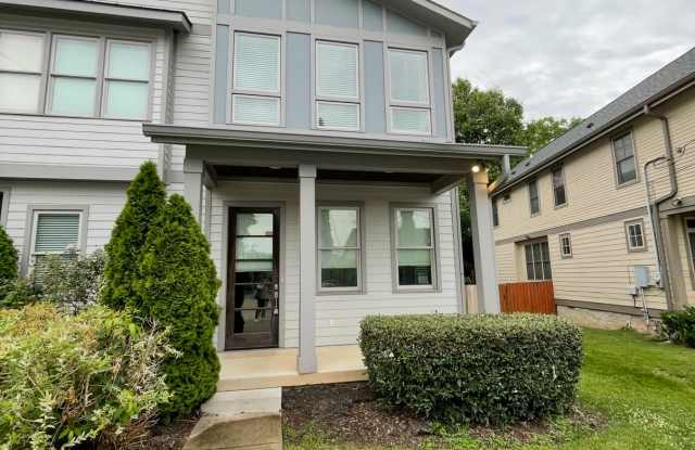 821 Knox Ave photos photos