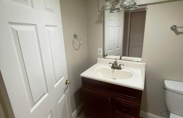 111 ROSE Street N photos photos 111 ROSE Street N photos photos