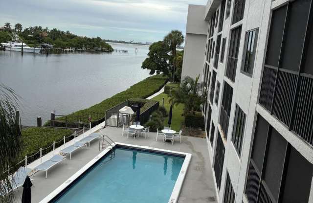 3525 S Ocean Boulevard Gallery 2