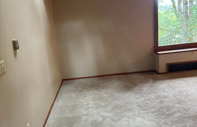 ALL UTILITIES INCLUDED! ~ 3 Bedroom 1 Bath photos photos