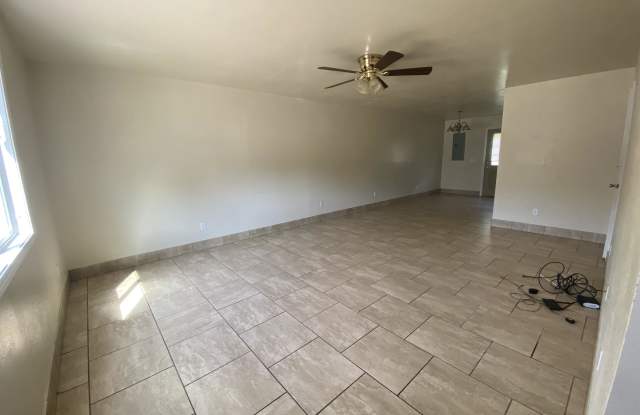 907 Coldwater Road - C Gallery 1