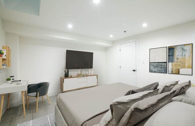 152 Thompson Street Gallery 3