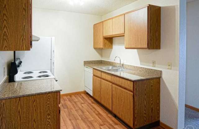Sherburne Park Estates Gallery 4
