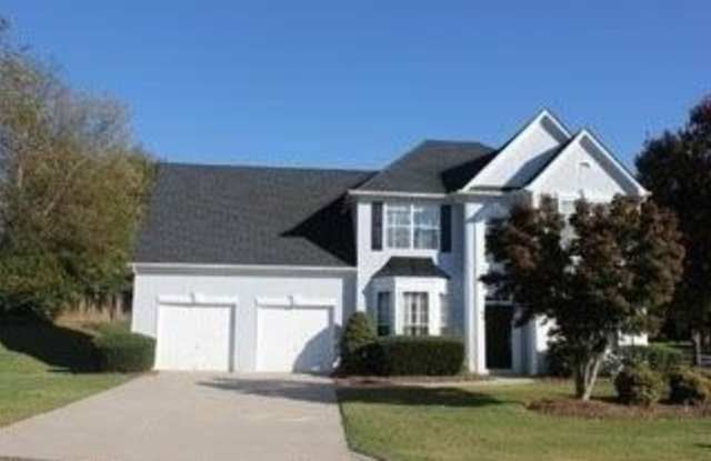 1020 Crabapple Parc Drive Gallery 1