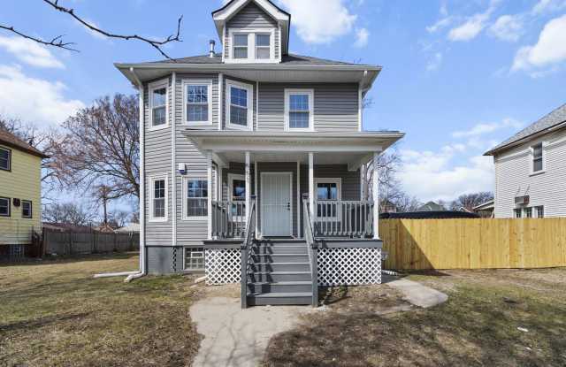 551 Englewood Street photos photos