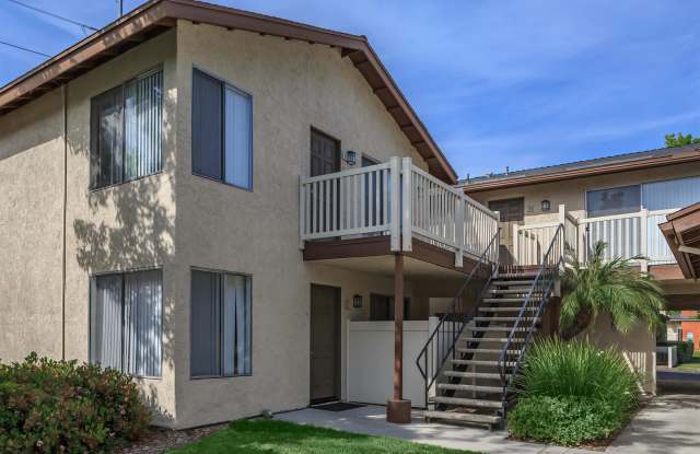Ridgewood Village Apartment Homes Gallery 3