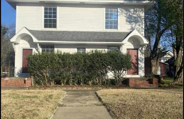 220 S 13th St - 220 South 13th Street, Muskogee, OK 74401